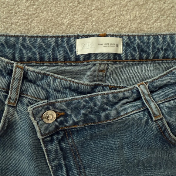 Zara Blue Cropped Ankle Jeans - Picture 3 of 5